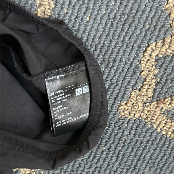 Uniqlo Women's Black Pencil Skirt - Picture 3 of 12